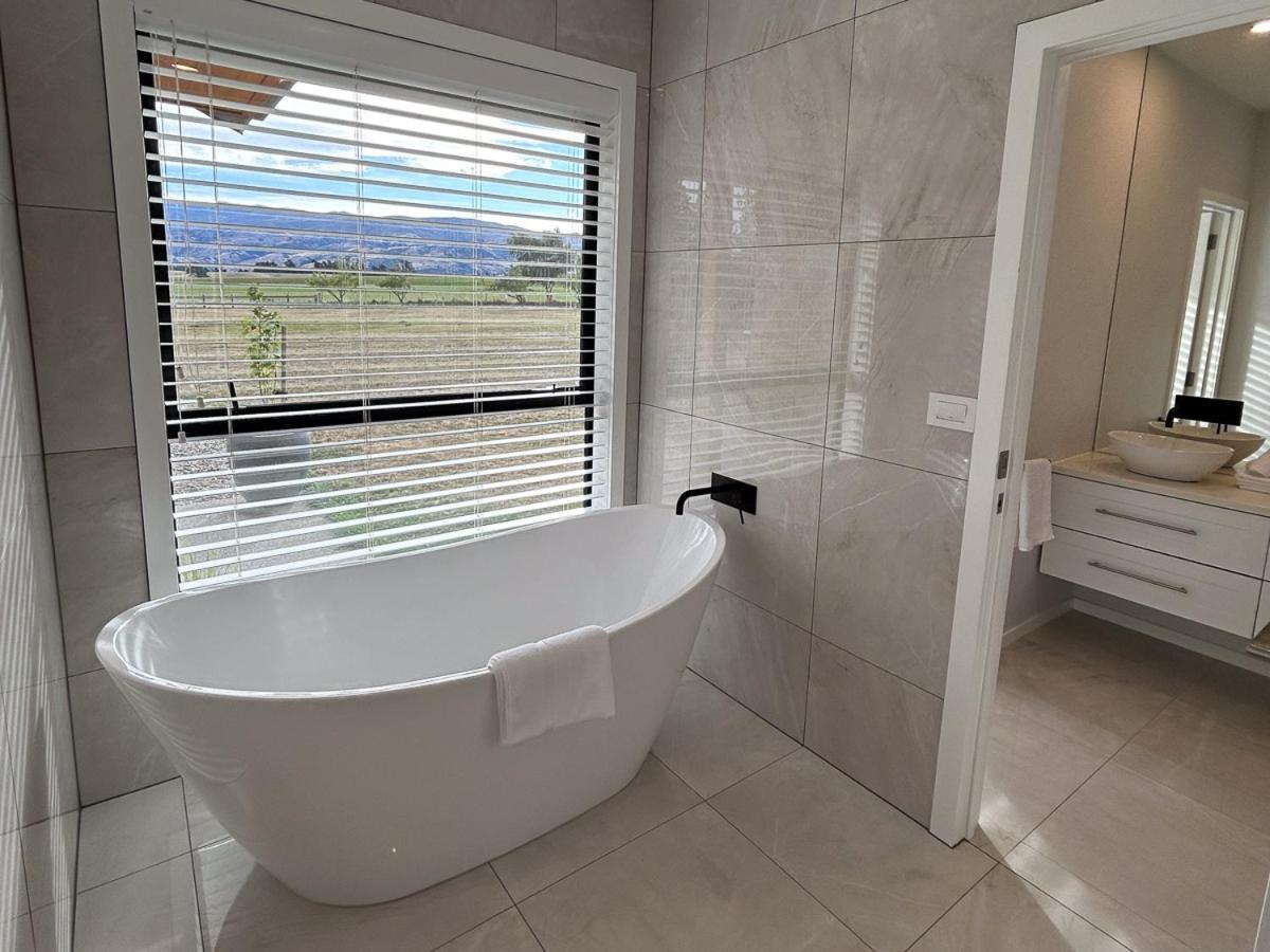 Tarras Serenity Haven - Mountain Views And Calm Buitenkant foto